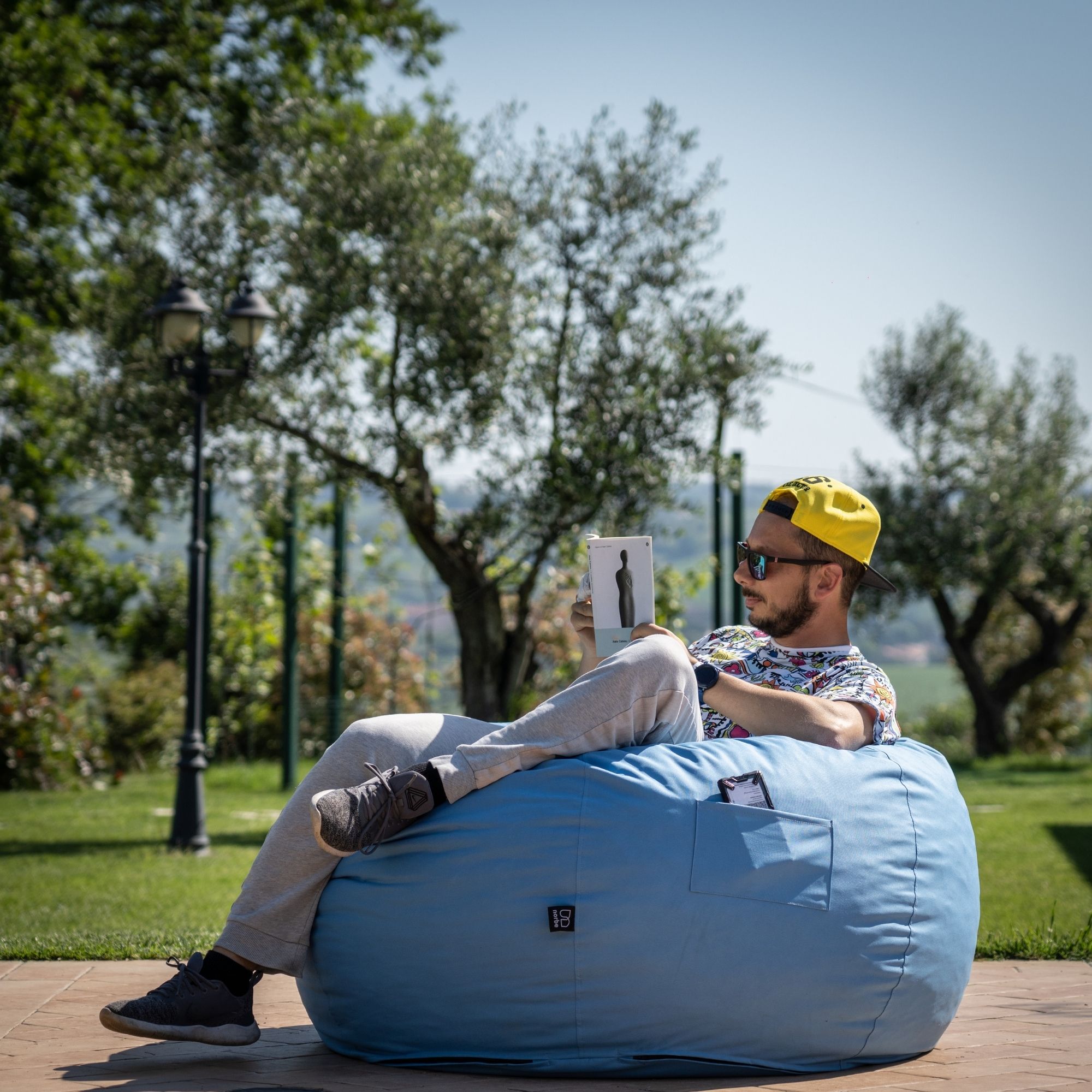 Poltrona sacco da esterno <span>Joy Azzurro</span> - immagine 3