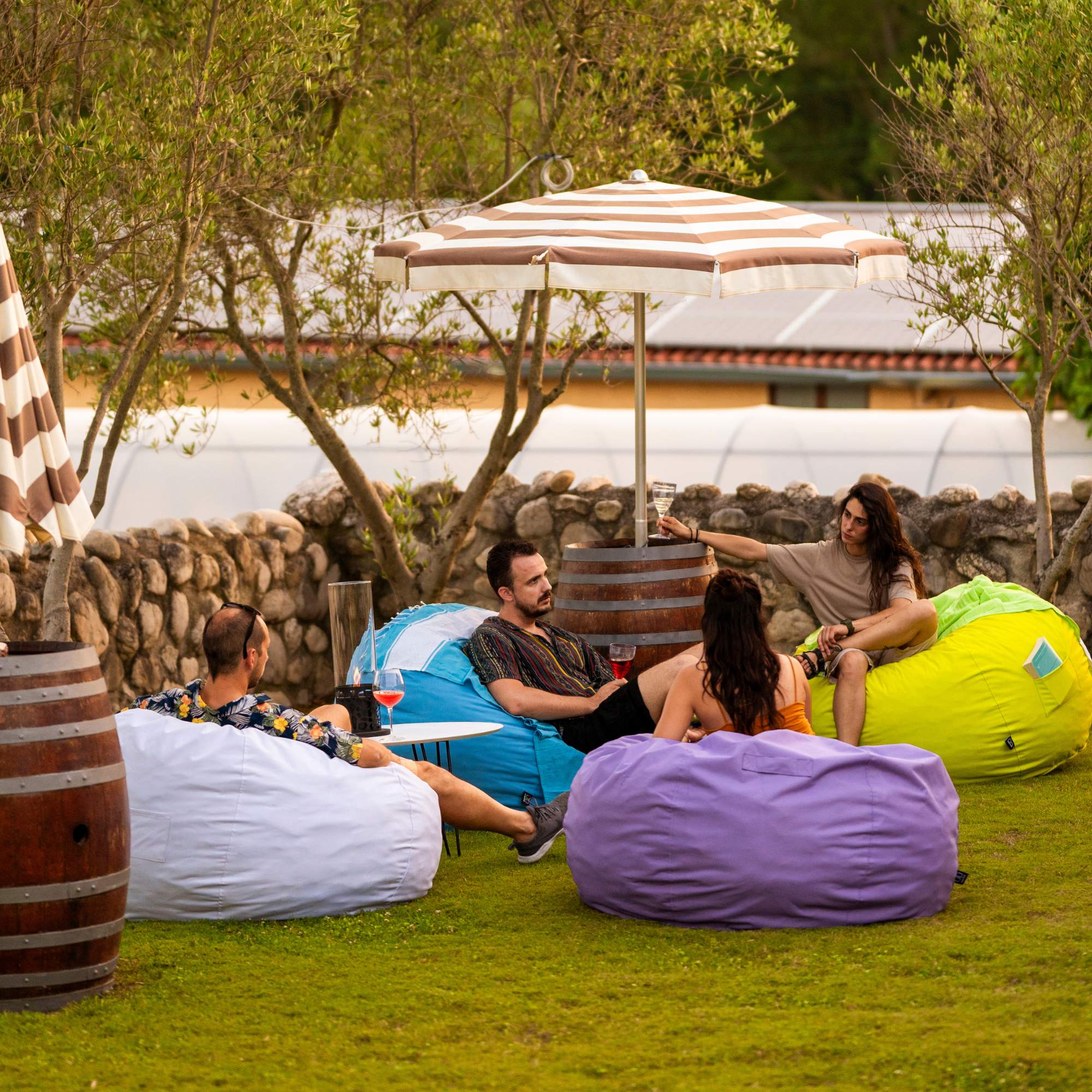 Poltrona sacco da esterno <span>Joy Azzurro</span> - immagine 4