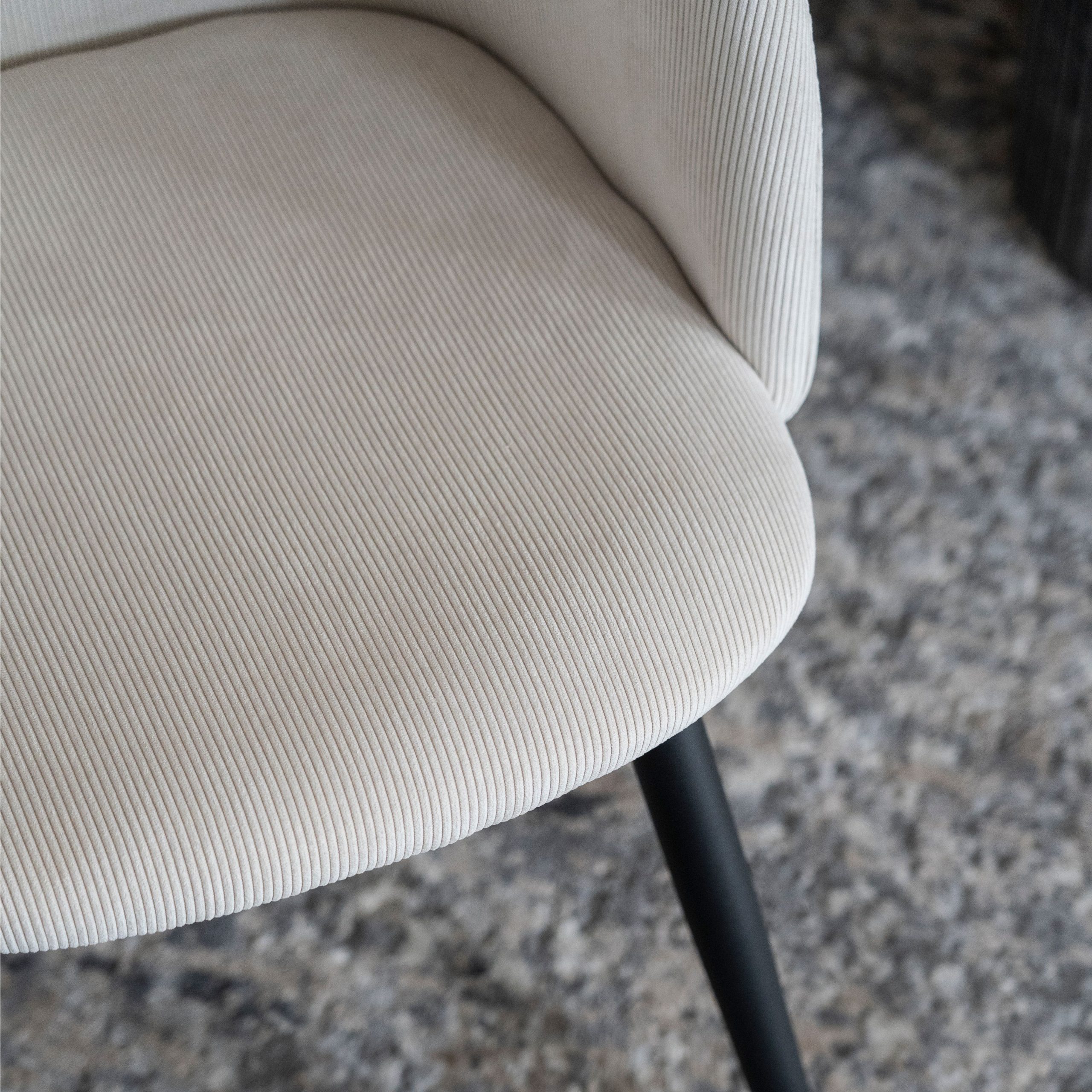 Sedia imbottita in tessuto a coste<span> GREIGE SOPHIA</span> - immagine 3