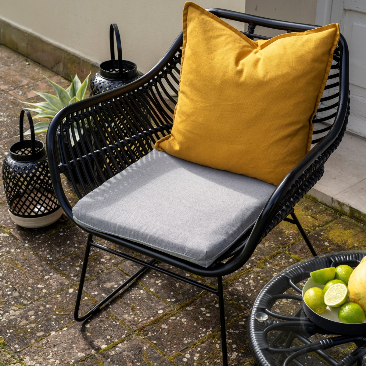 Set da esterno effetto vimini nero Juba - immagine 4