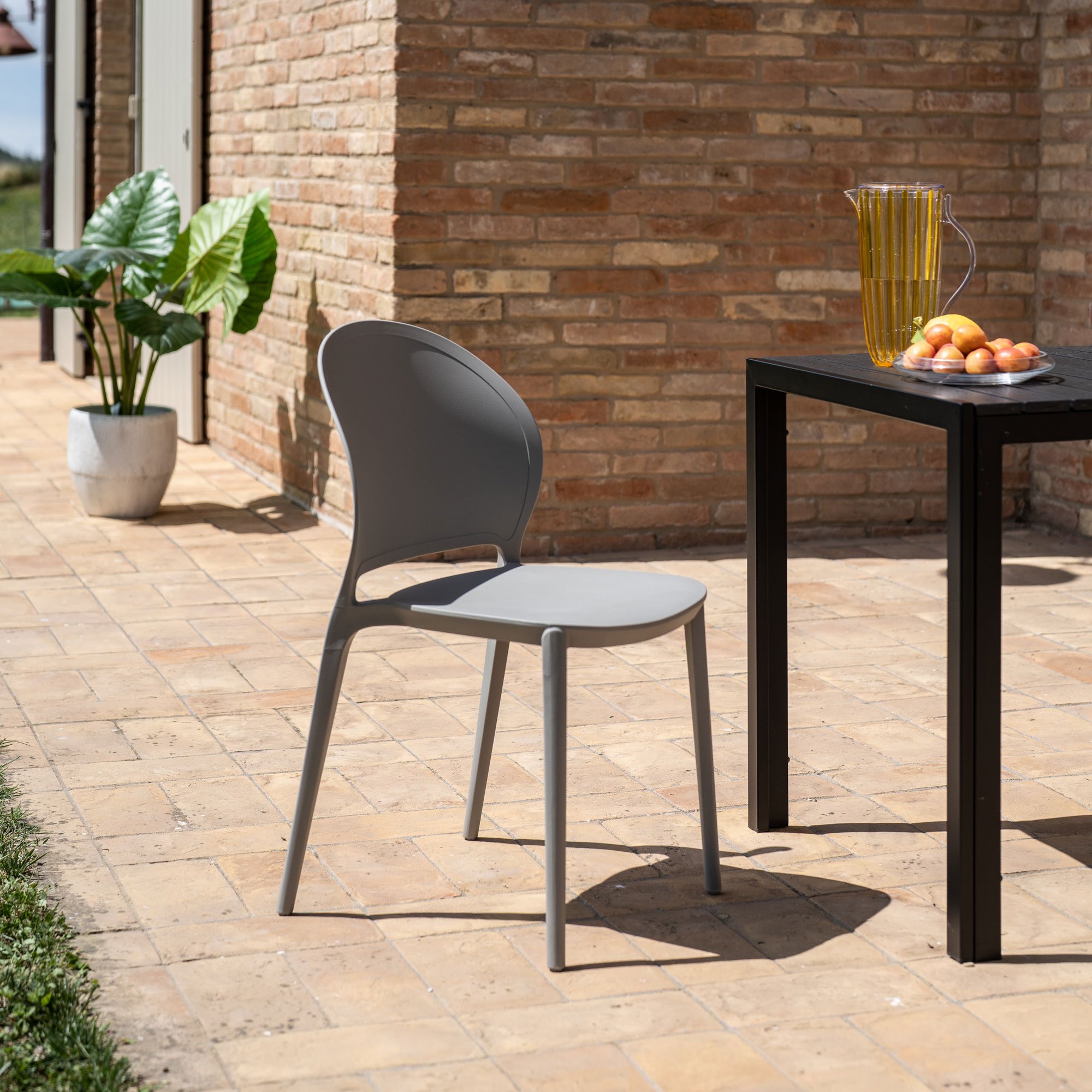 Set da esterno Tavolo e 4 sedie - immagine 4