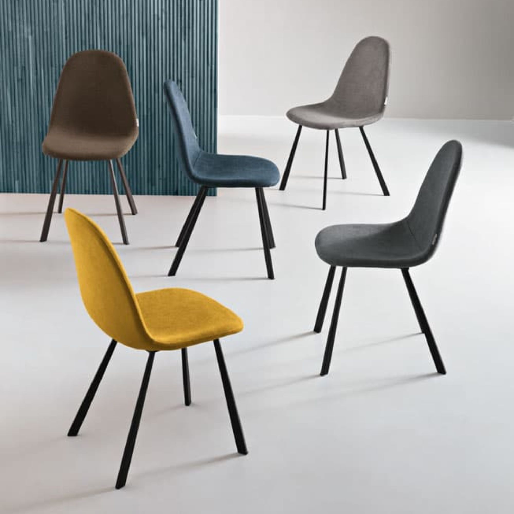 Sedia in tessuto imbottita<span>NANCY ANTRACITE</span> - immagine 2