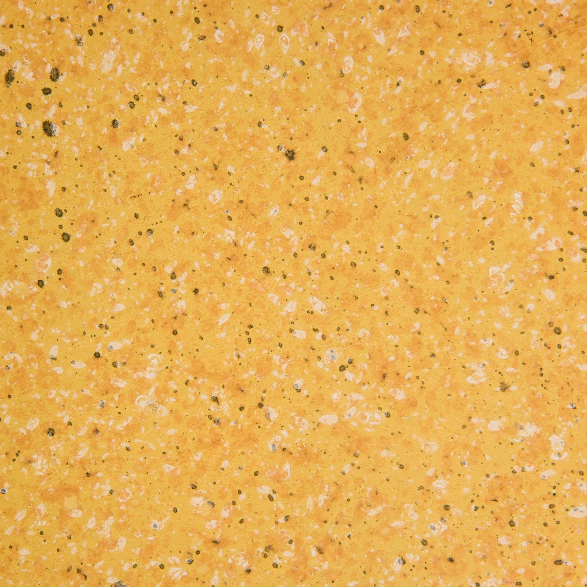 Tavolino in resina <span>giallo Hydra</span> - immagine 3