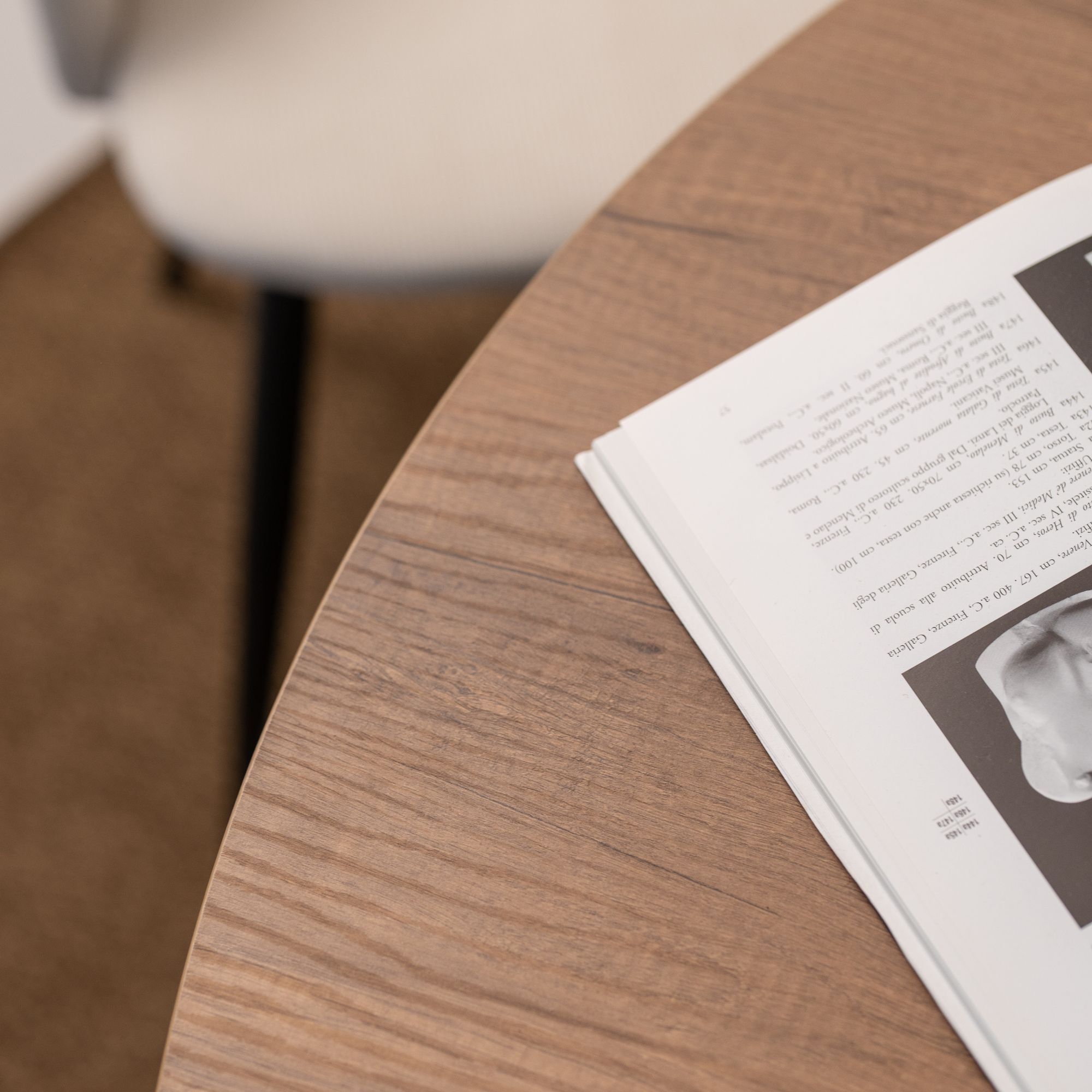 Tavolo rotondo 120 diametro sostegno bianco <span>Rovere NOAH</span> - immagine 4