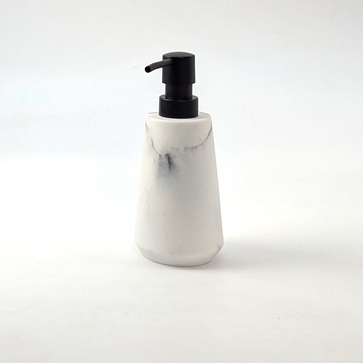 Set accessori bagno effetto marmo bianco - immagine 4