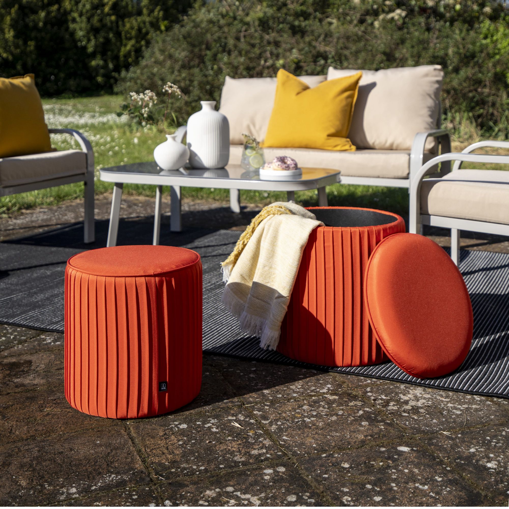 Set di 2 pouf impermeabili Tik Tak Corallo - immagine 2